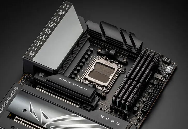 ROG Crosshair X870E Hero photo